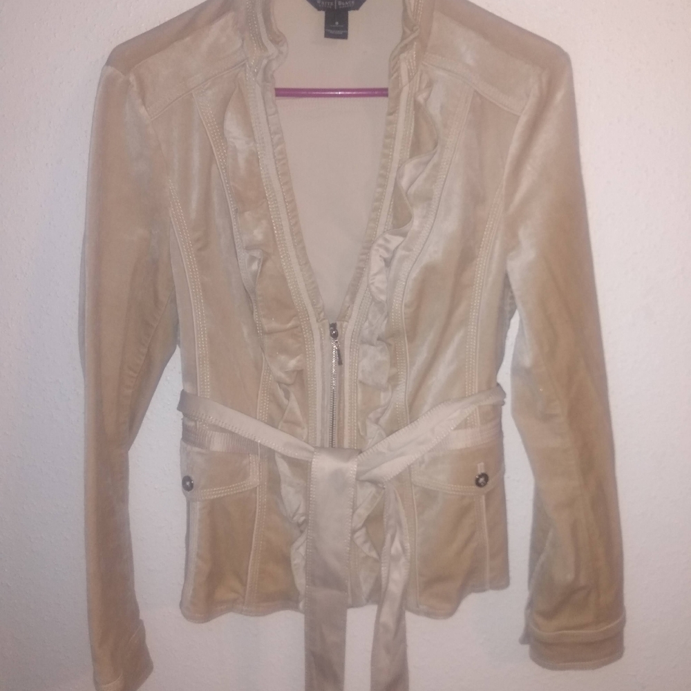 White house black markets size 8 velour jacket